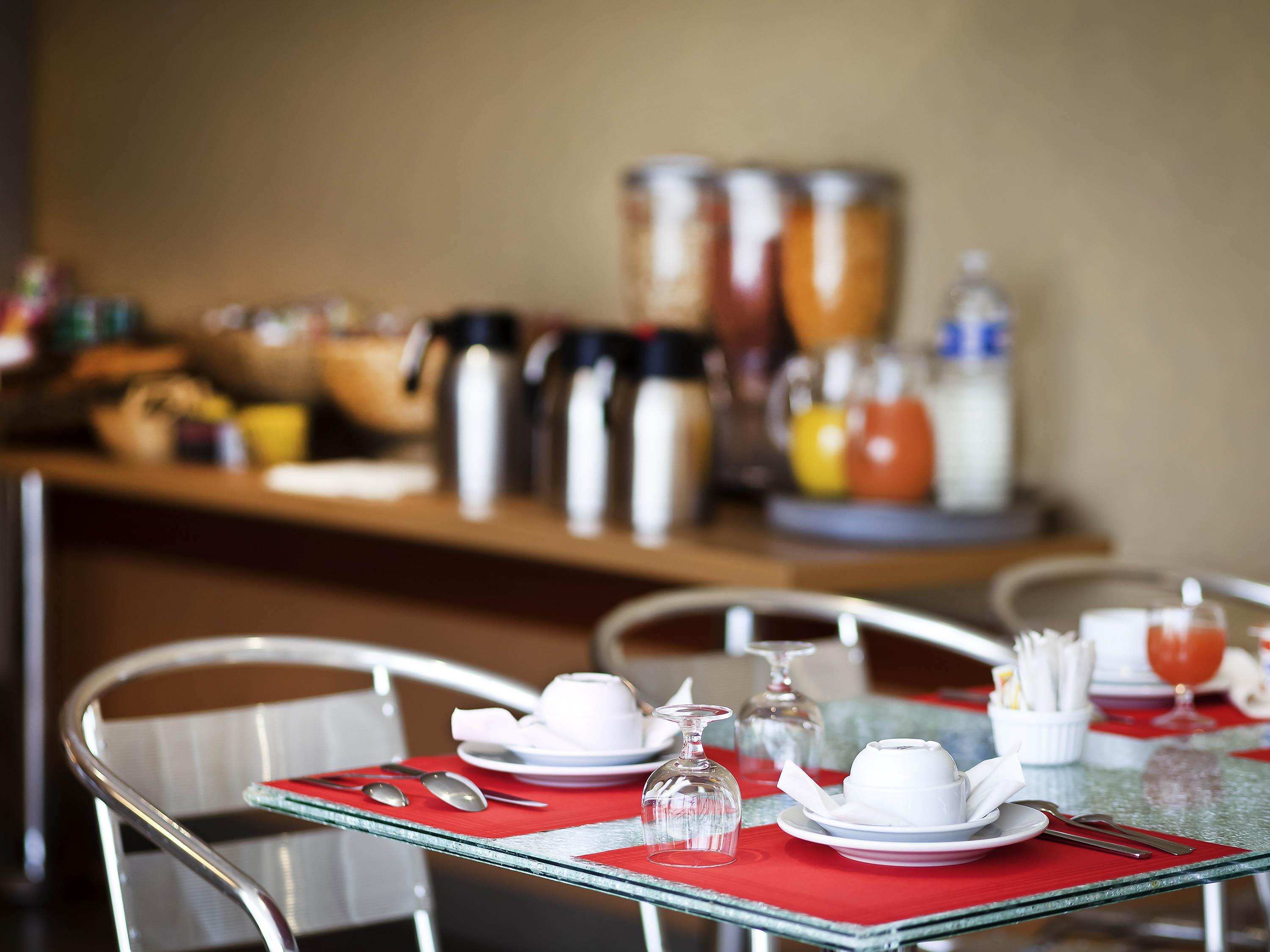 Aparthotel Adagio Access Paris Saint-Denis Pleyel Екстер'єр фото