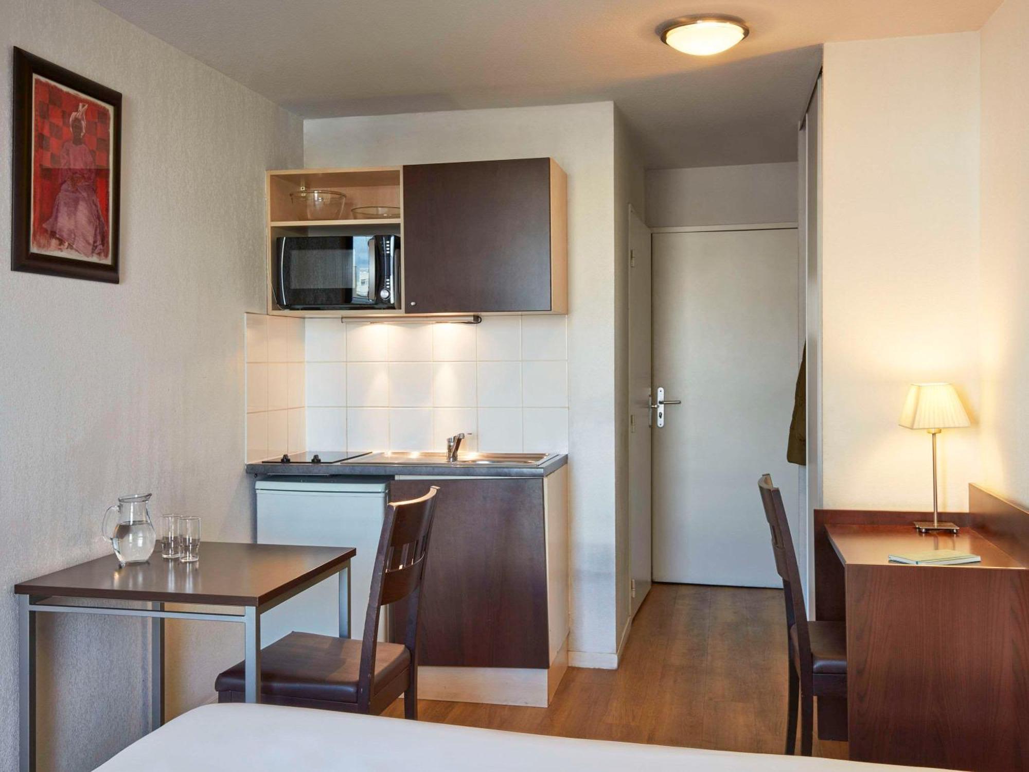 Aparthotel Adagio Access Paris Saint-Denis Pleyel Екстер'єр фото