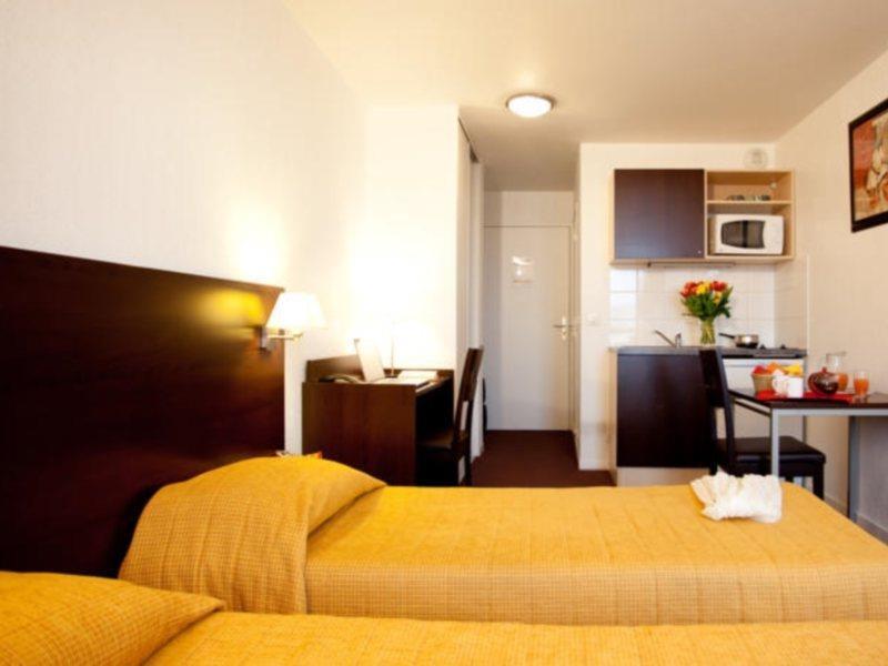 Aparthotel Adagio Access Paris Saint-Denis Pleyel Екстер'єр фото
