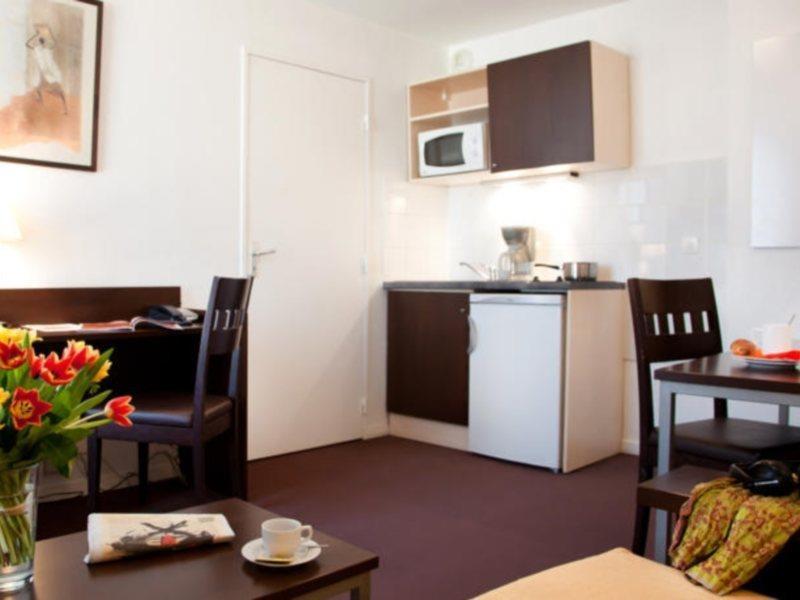 Aparthotel Adagio Access Paris Saint-Denis Pleyel Екстер'єр фото